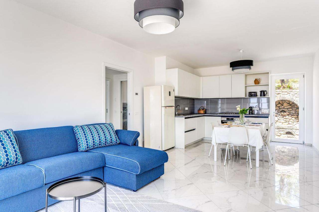 Villa Rusinella Minimalist Retreat With Sea Views Масса-Лубренсе Екстер'єр фото