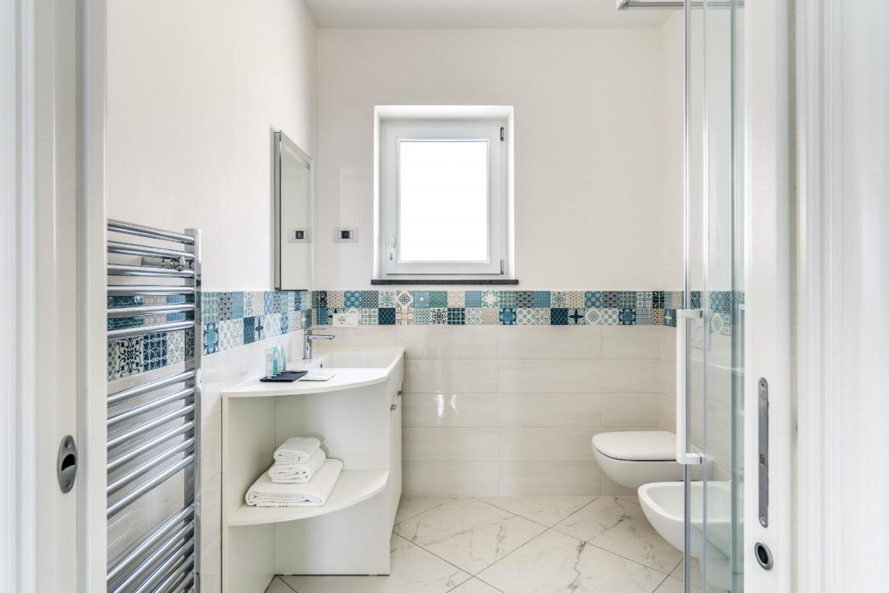Villa Rusinella Minimalist Retreat With Sea Views Масса-Лубренсе Екстер'єр фото