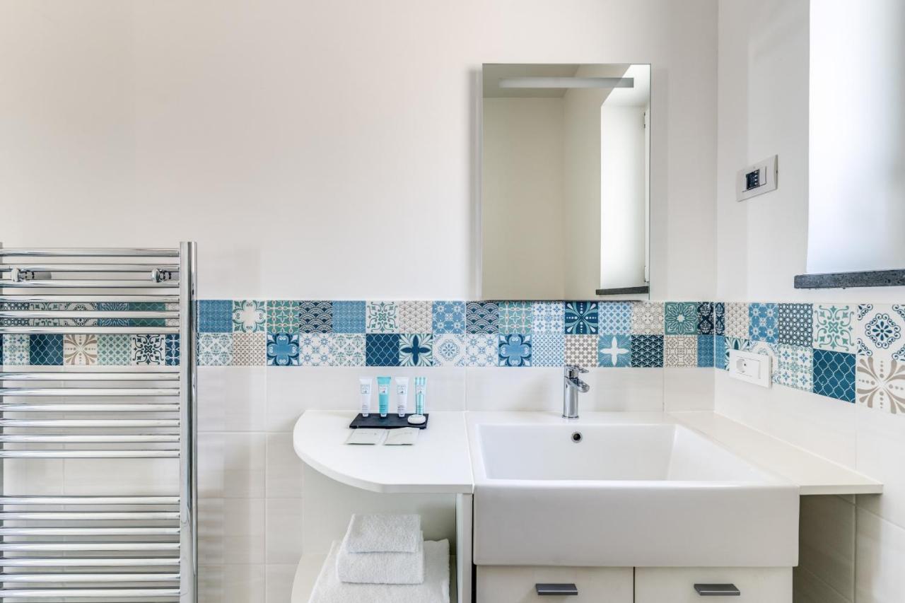 Villa Rusinella Minimalist Retreat With Sea Views Масса-Лубренсе Екстер'єр фото