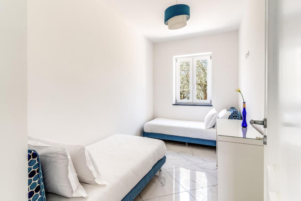 Villa Rusinella Minimalist Retreat With Sea Views Масса-Лубренсе Екстер'єр фото